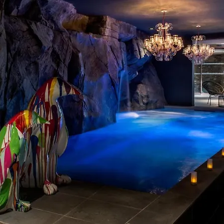 Montana Aparthotel 5*